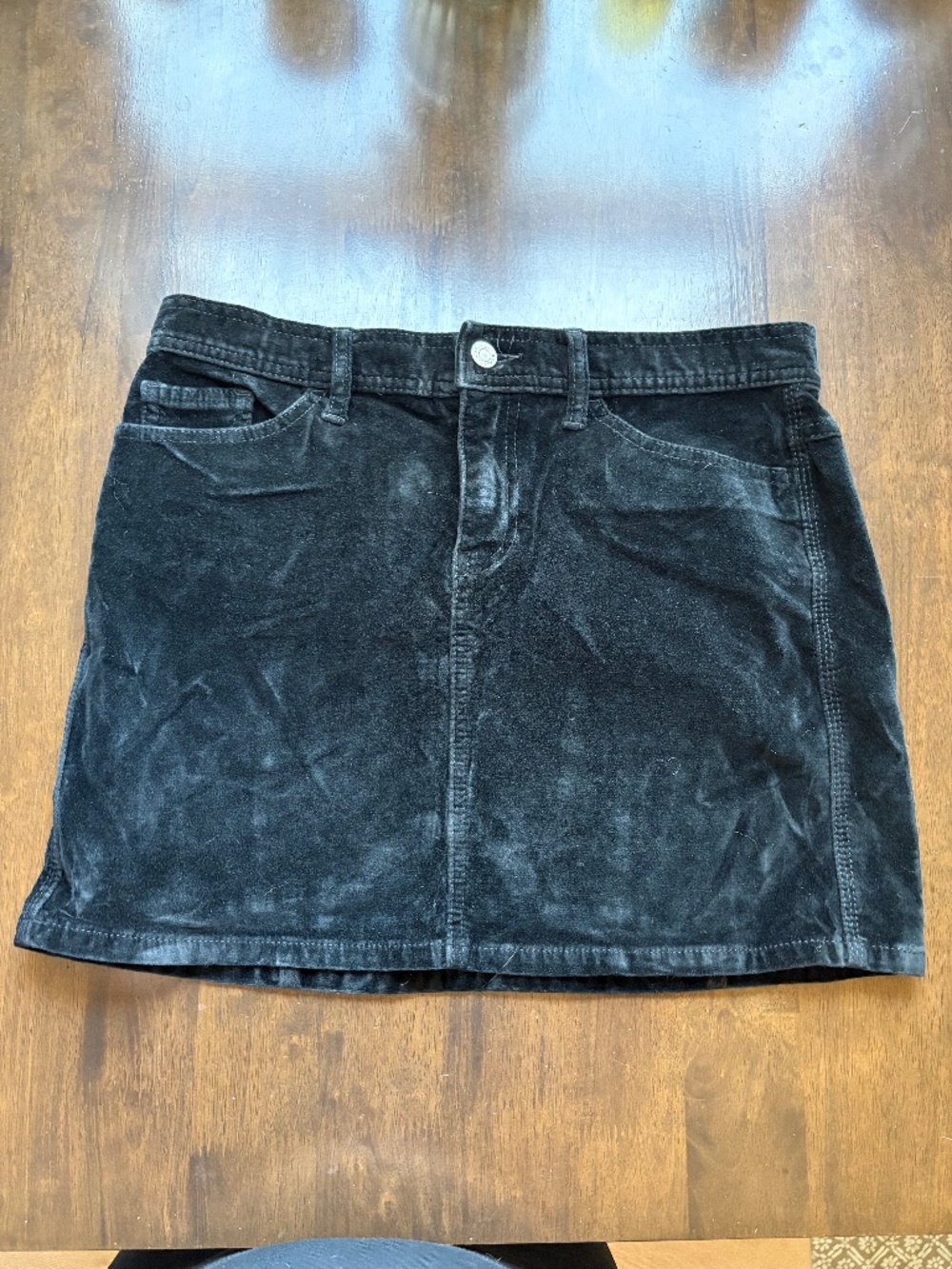 Gap Jeans Y2K Black Velvet Mini Skirt Size 8